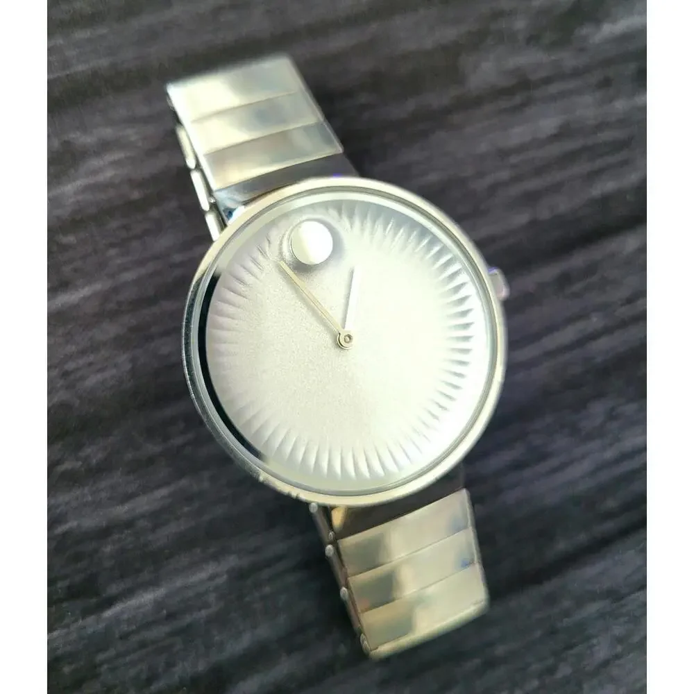 Movado Edge 34mm 5.5 Inch‎ Sapphire Crystal Ladies Watch Runs